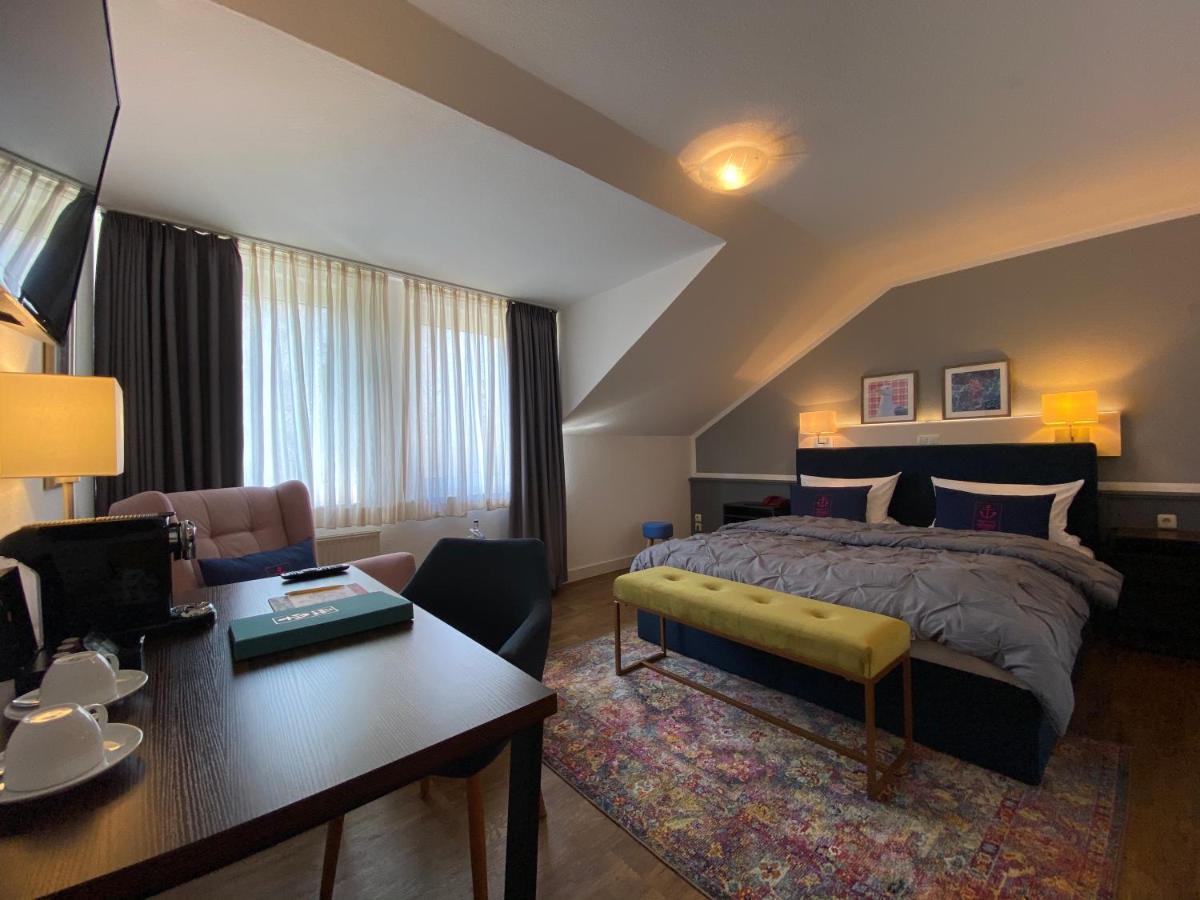 Hafen Hotel Schuetzenhof Бург ауф Фехмарн Екстериор снимка