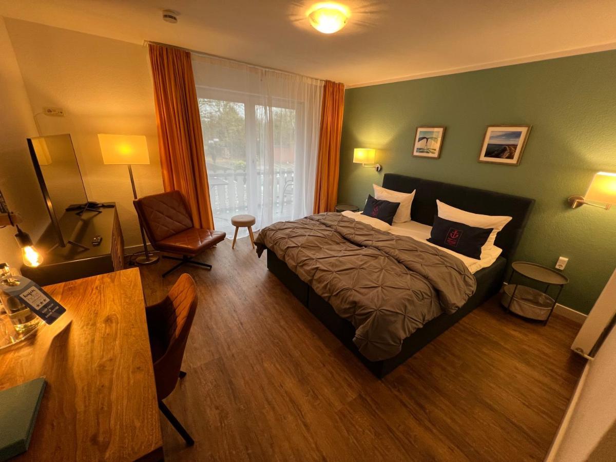 Hafen Hotel Schuetzenhof Бург ауф Фехмарн Екстериор снимка