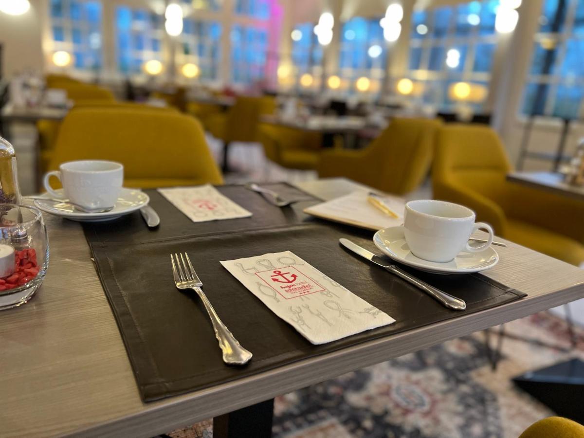 Hafen Hotel Schuetzenhof Бург ауф Фехмарн Екстериор снимка